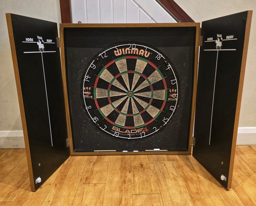 Winmau blade dart board - winmau,