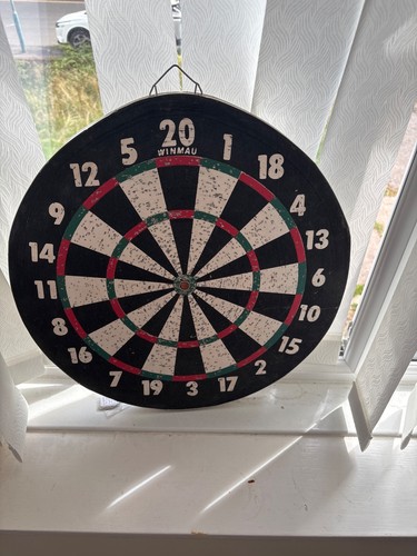Winmau dartboard used very - dartboard,